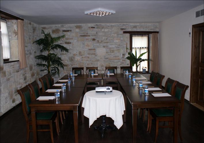 Griffon Hotel Yenifoca Exterior foto